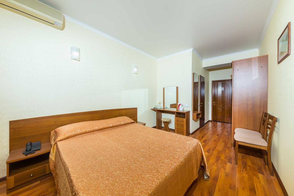 Стандартный 2-местный