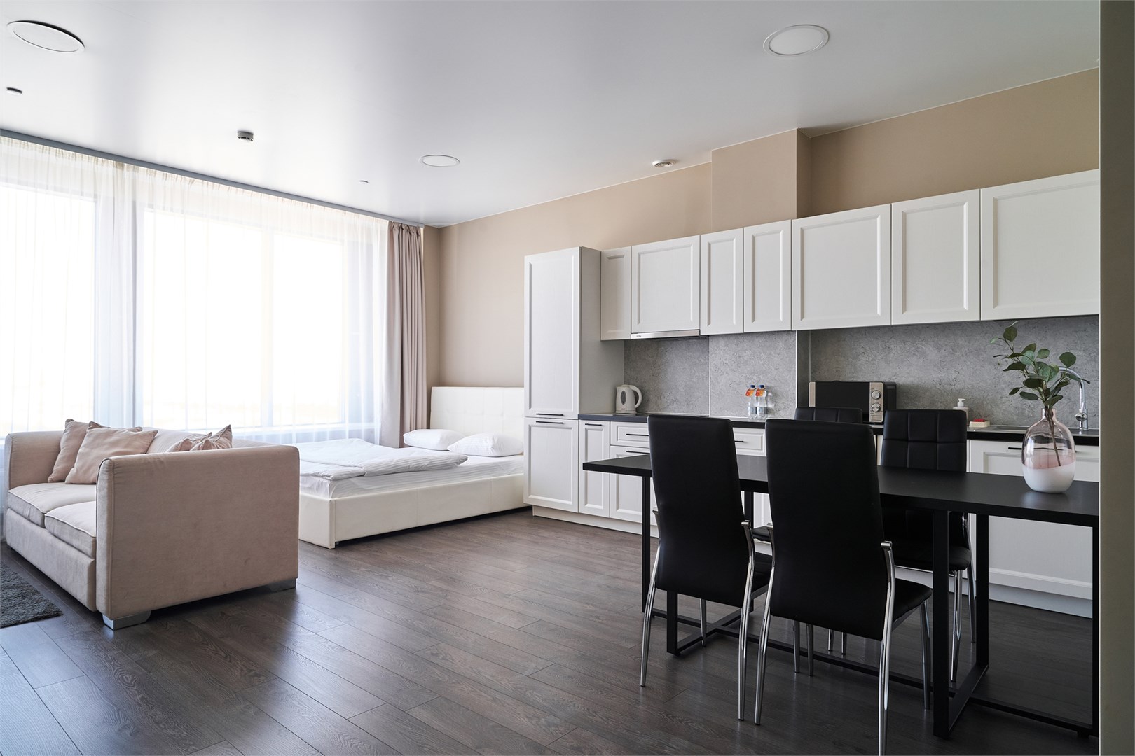 Radius central house