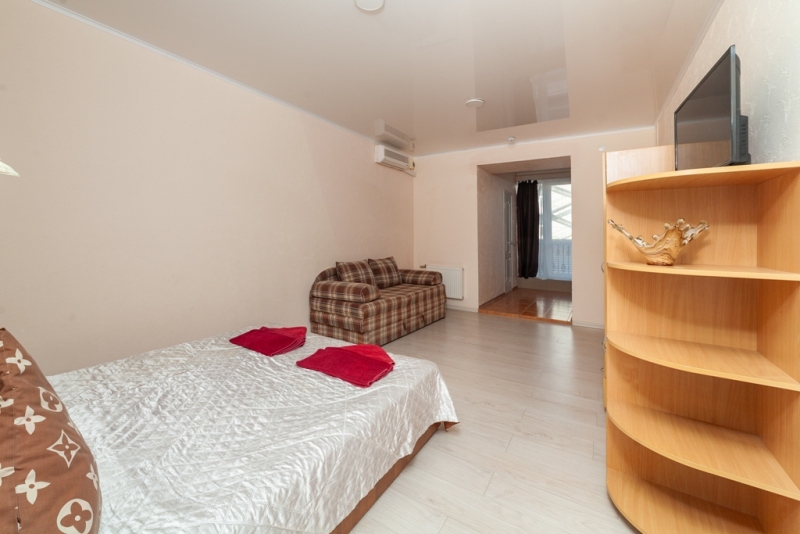 Полулюкс 2-местный 1-комнатный (семейный+ север корп.1)