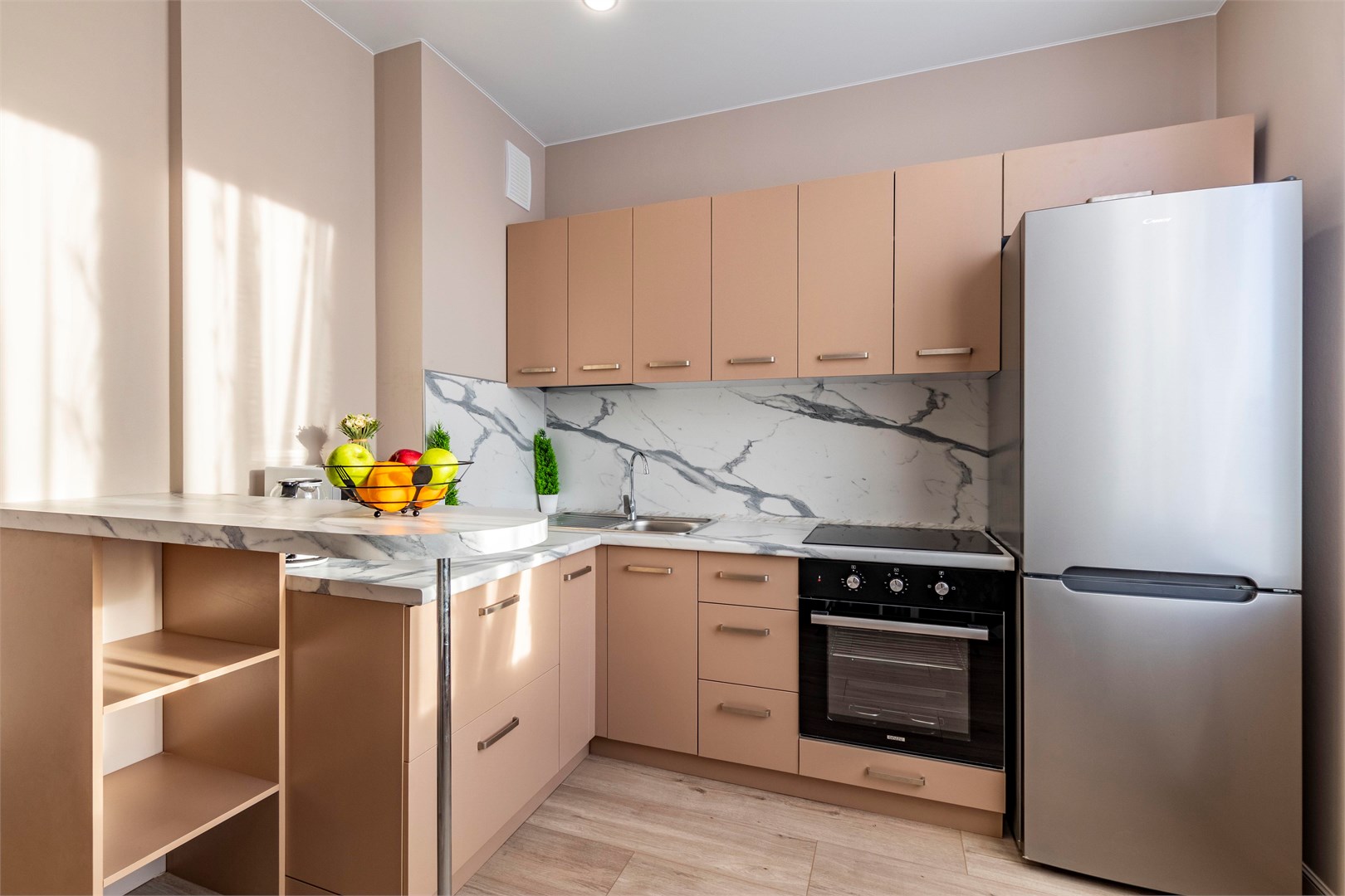 BeGuest на Шаронова 31