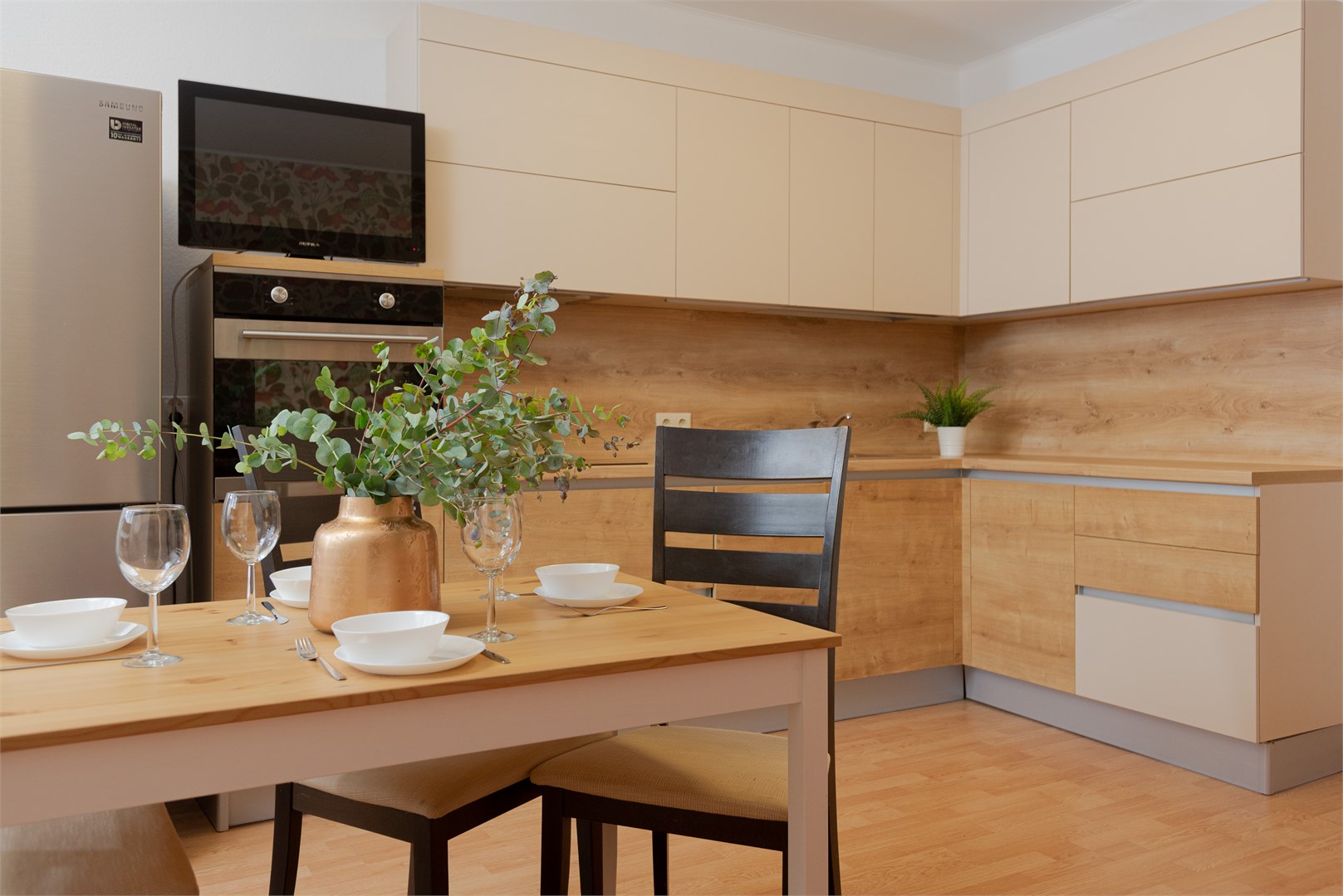 AHause на Шаумяна 87