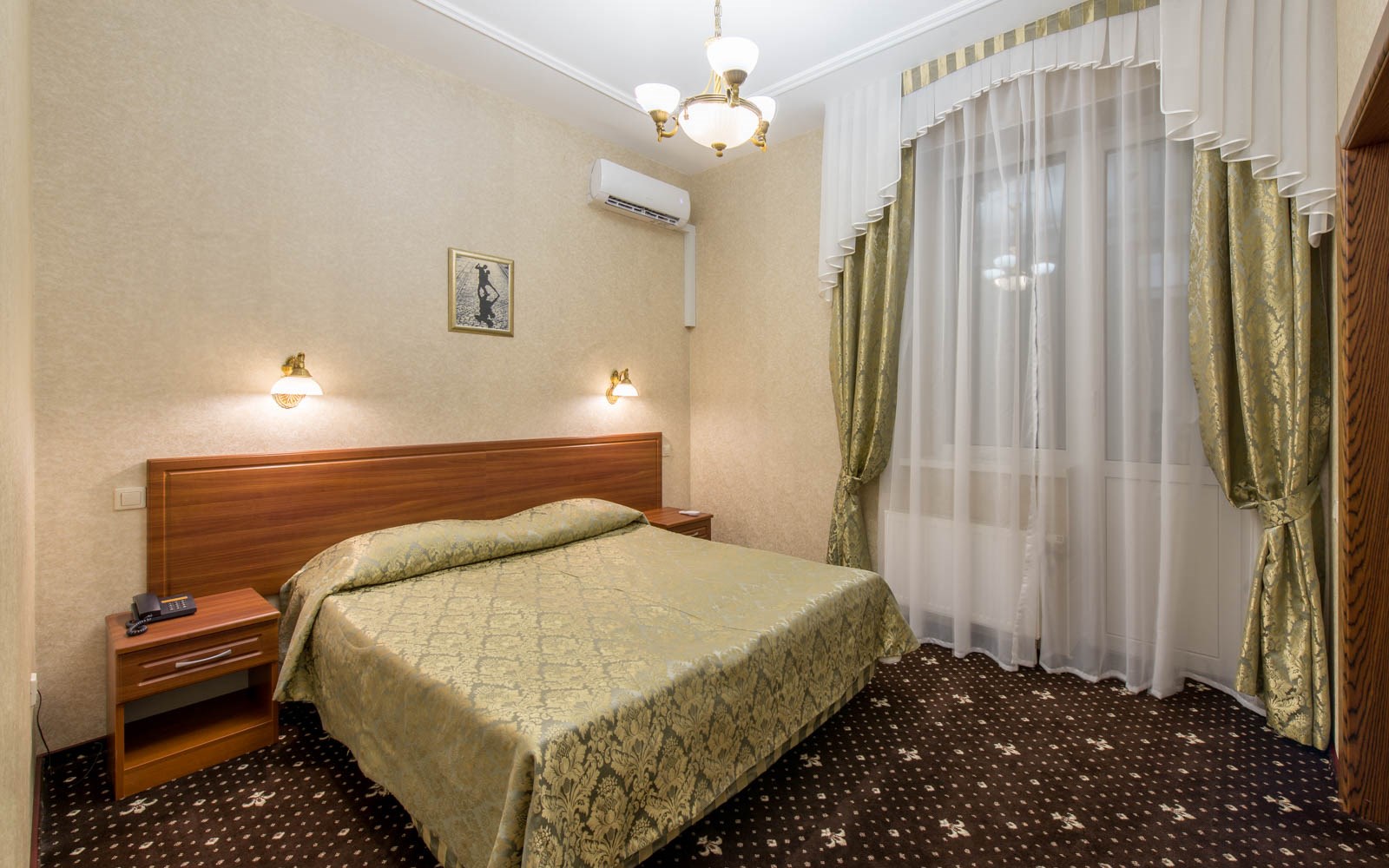 Люкс 4-местный (зонированный)