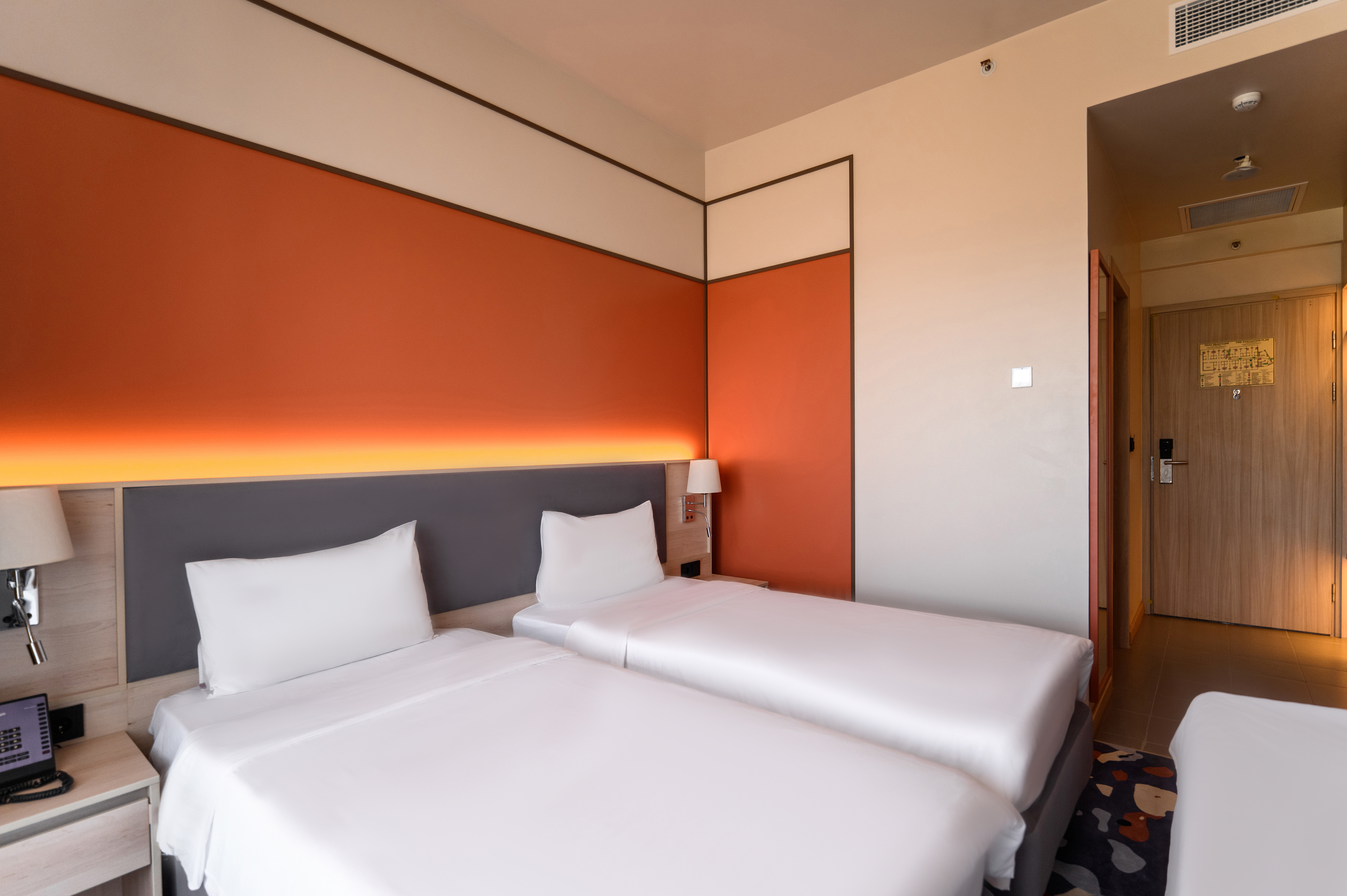 Супериор 2-местный (DBL/TWIN)