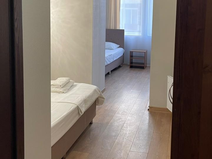 Семейный Эконом 3-местный 2-комнатный (без балкона, территория Солнечный берег, корпуса Солнечный, Жемчужный, Радужный, Янтарный, Лунный)