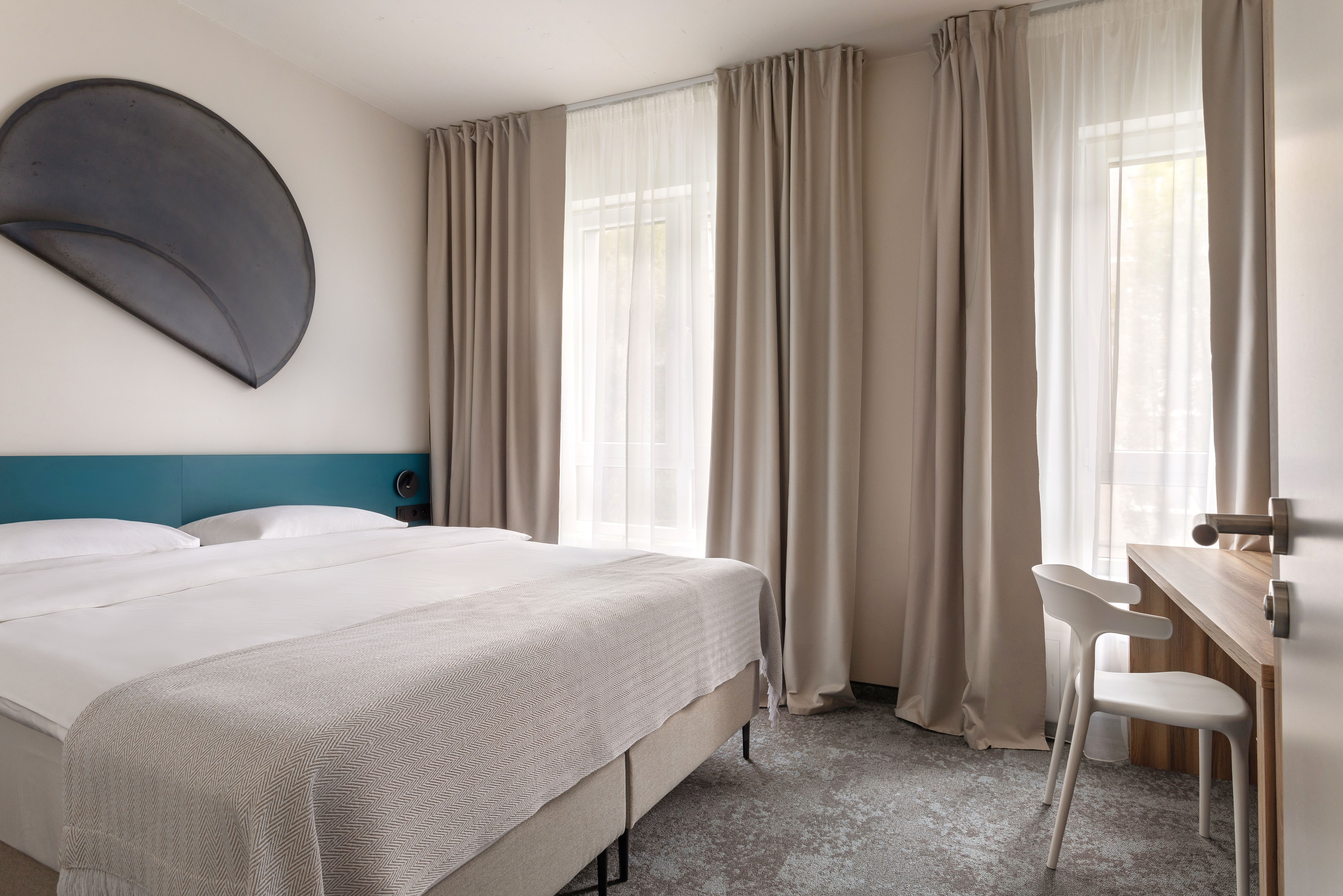 Люкс 2-местный 2-комнатный (Семейный)