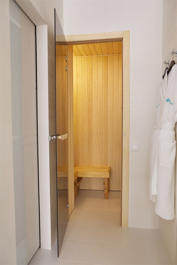 Джуниор сюит 2-местный (с сауной)