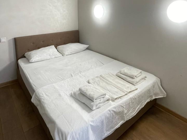 Семейный Эконом 3-местный 2-комнатный (без балкона, территория Солнечный берег, корпуса Солнечный, Жемчужный, Радужный, Янтарный, Лунный)