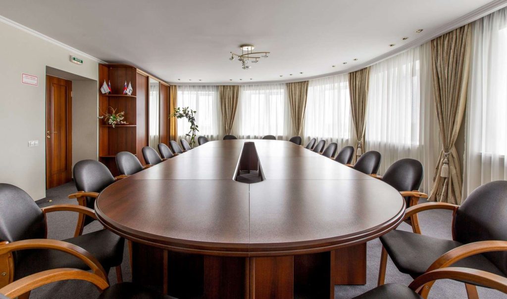 Золотой якорь(Гудаута)