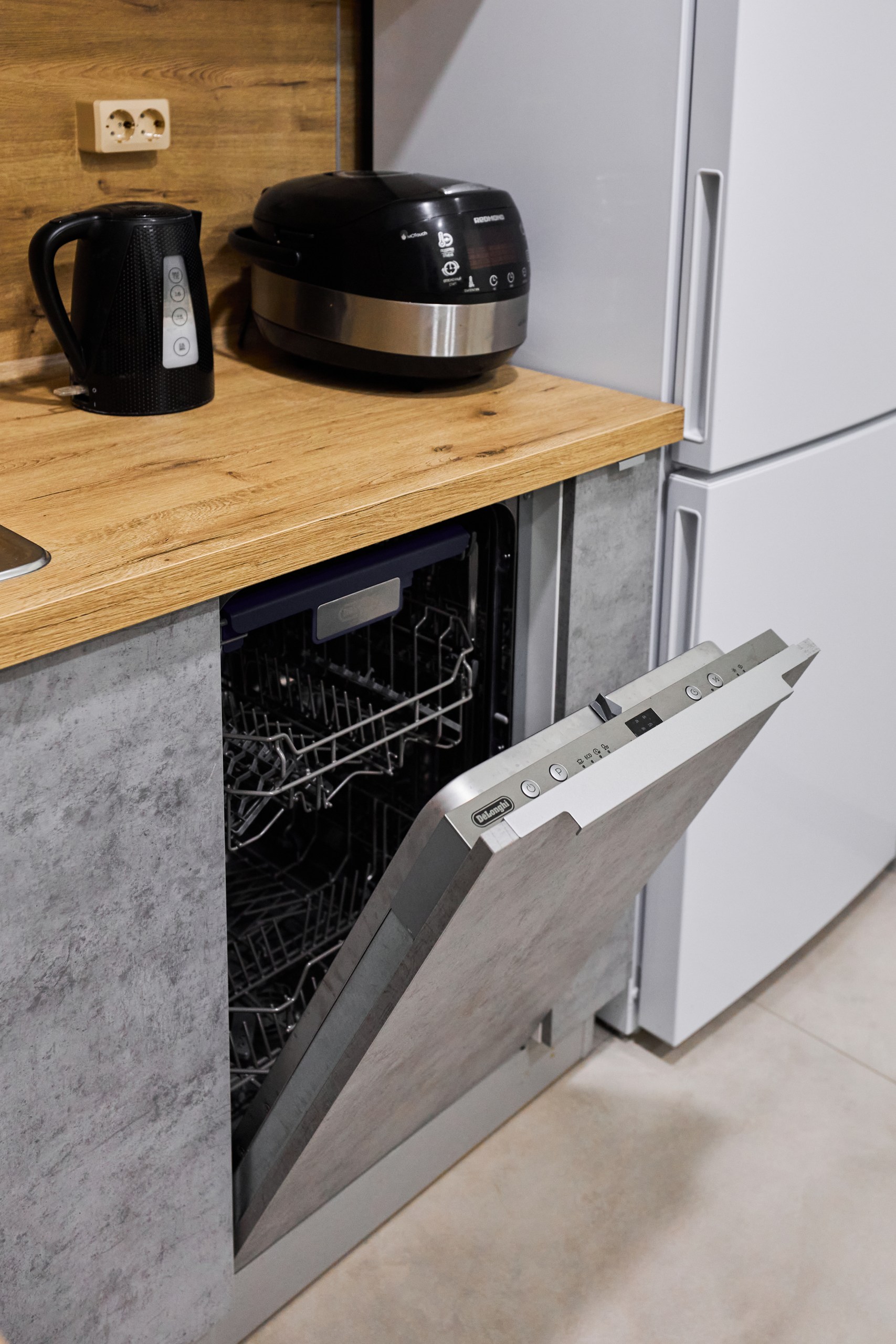 Апартаменты 5-местный 2-комнатный (с  кухней, Монако 102)