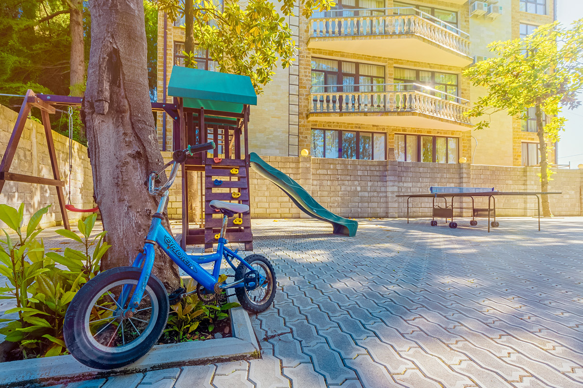 Золотой якорь(Гудаута)