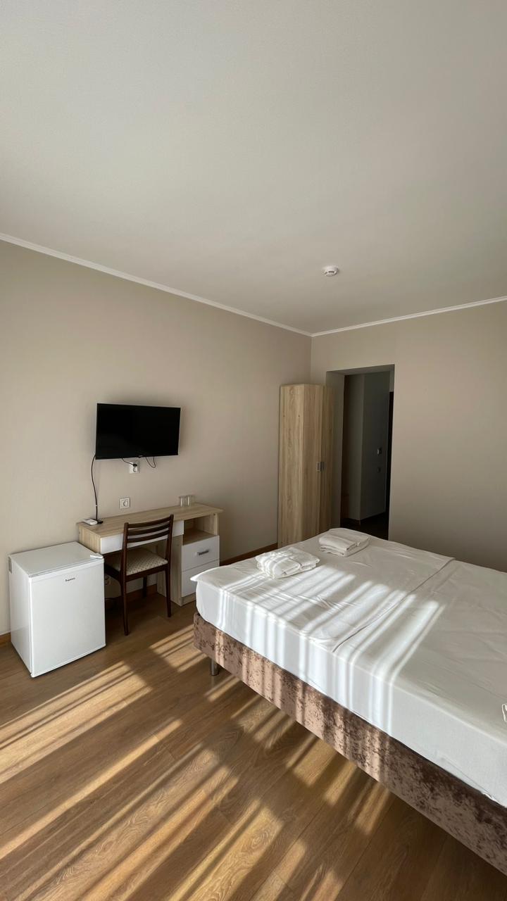 Стандартный 2-местный (с балконом, территория Солнечный берег, корпуса Солнечный, Жемчужный, Радужный, Янтарный, Лунный)