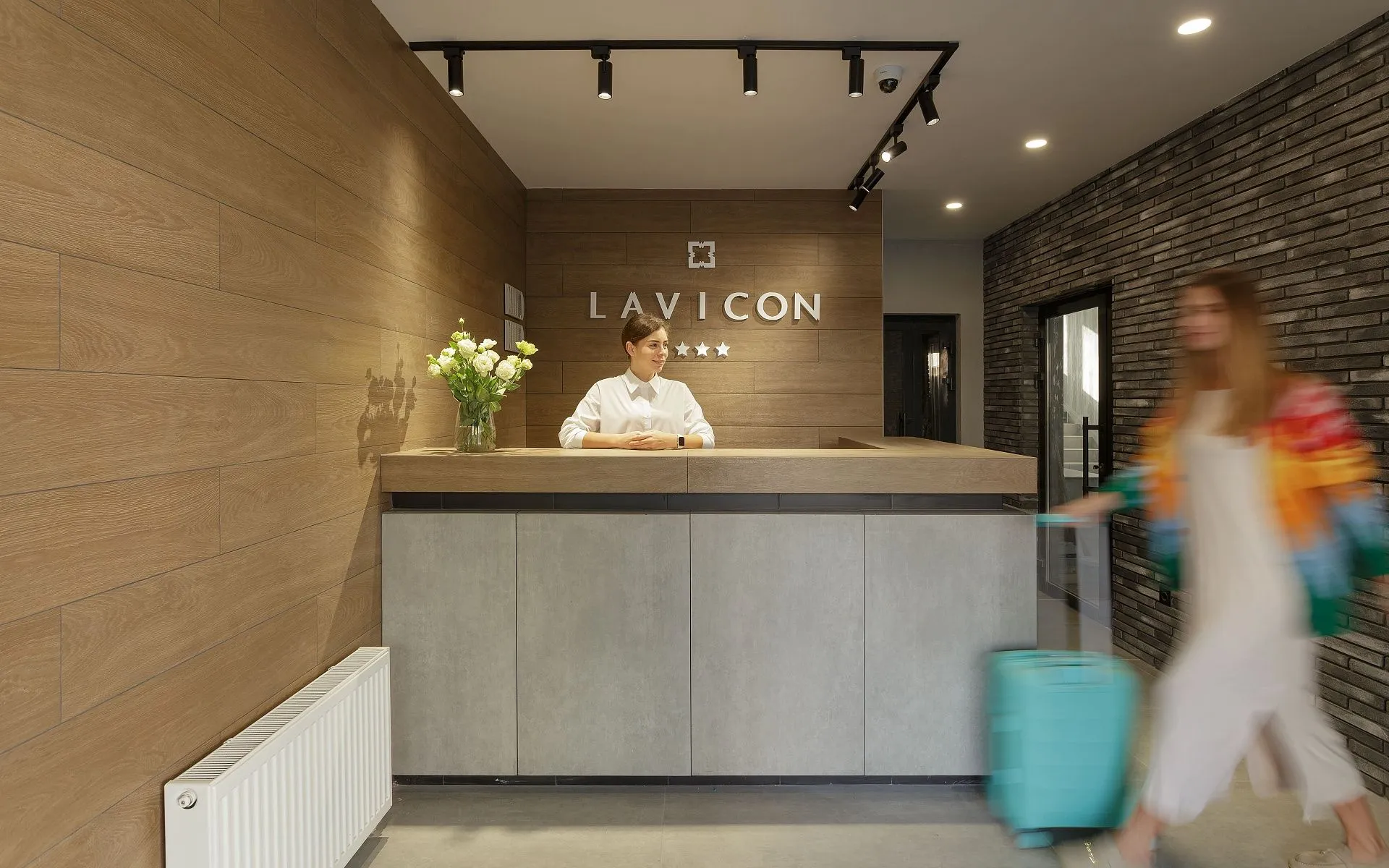 Lavicon Apart 3*