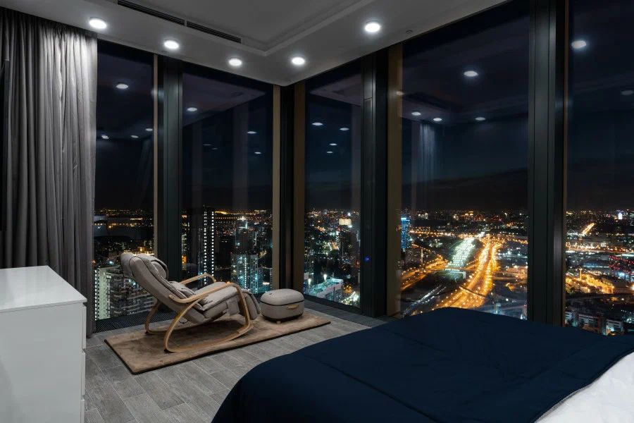 Двухкомнатный люкс 43 этаж 80 м? ЖК «Neva Towers» — фото 1