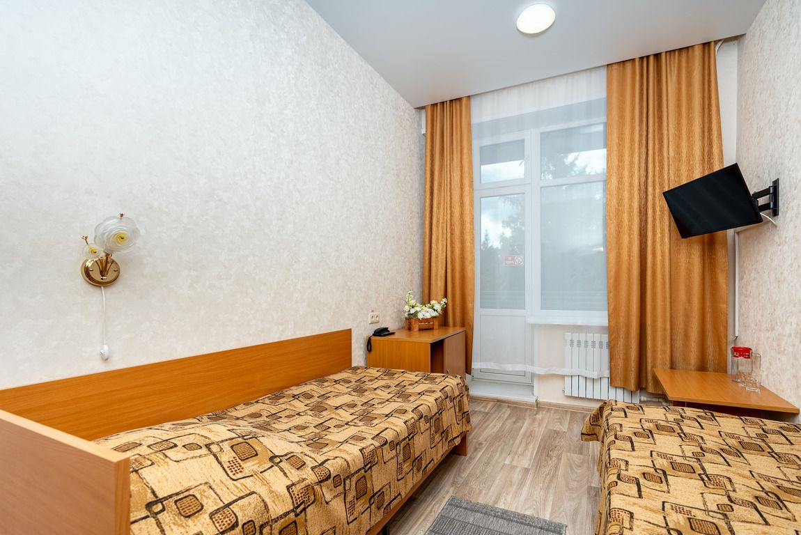 Краснозерский
