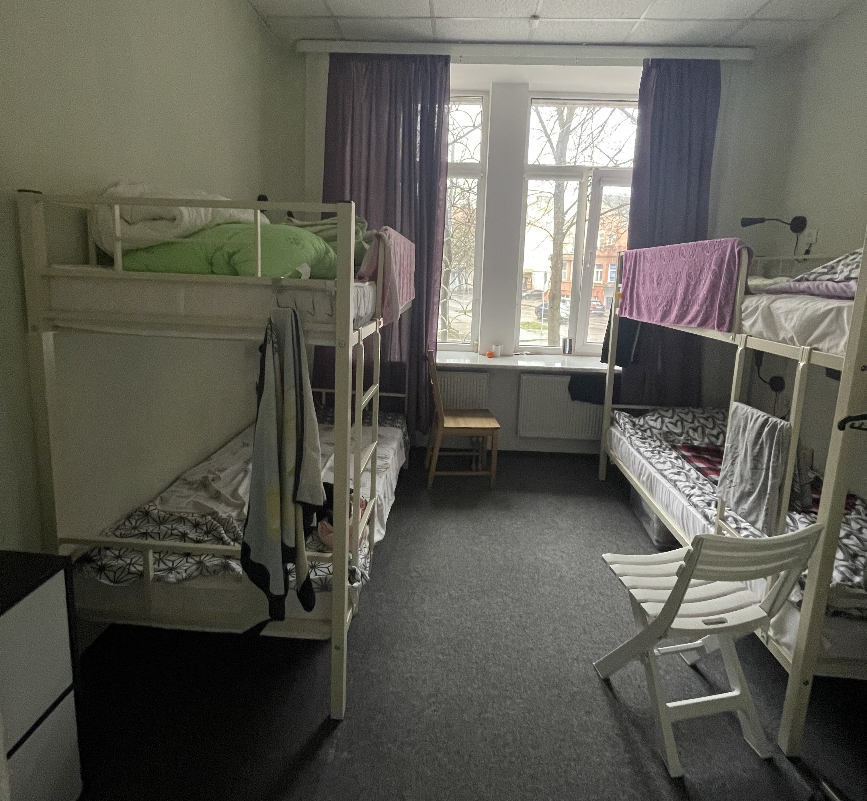 Место в 4-местном женском (№2)