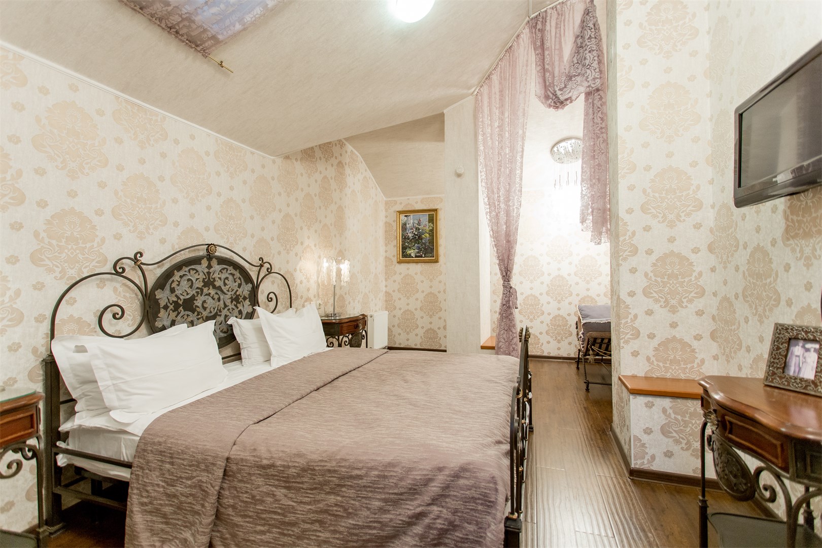 Суздаль гостиницы и отели. Art Hotel Nikolaevsky Posad Suzdal. Номера корпусов отель Николаевский Посад.