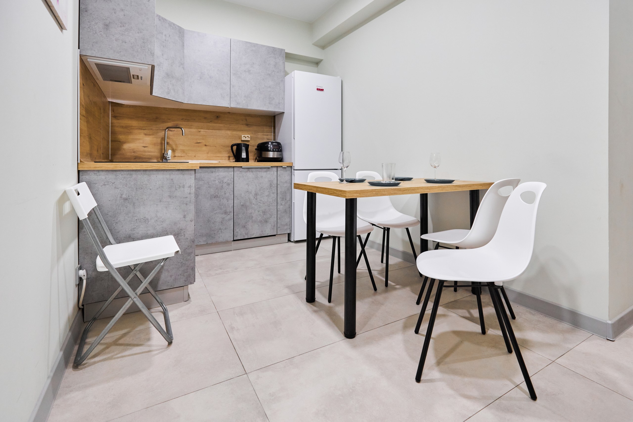 Апартаменты 5-местный 2-комнатный (с  кухней, Монако 102)