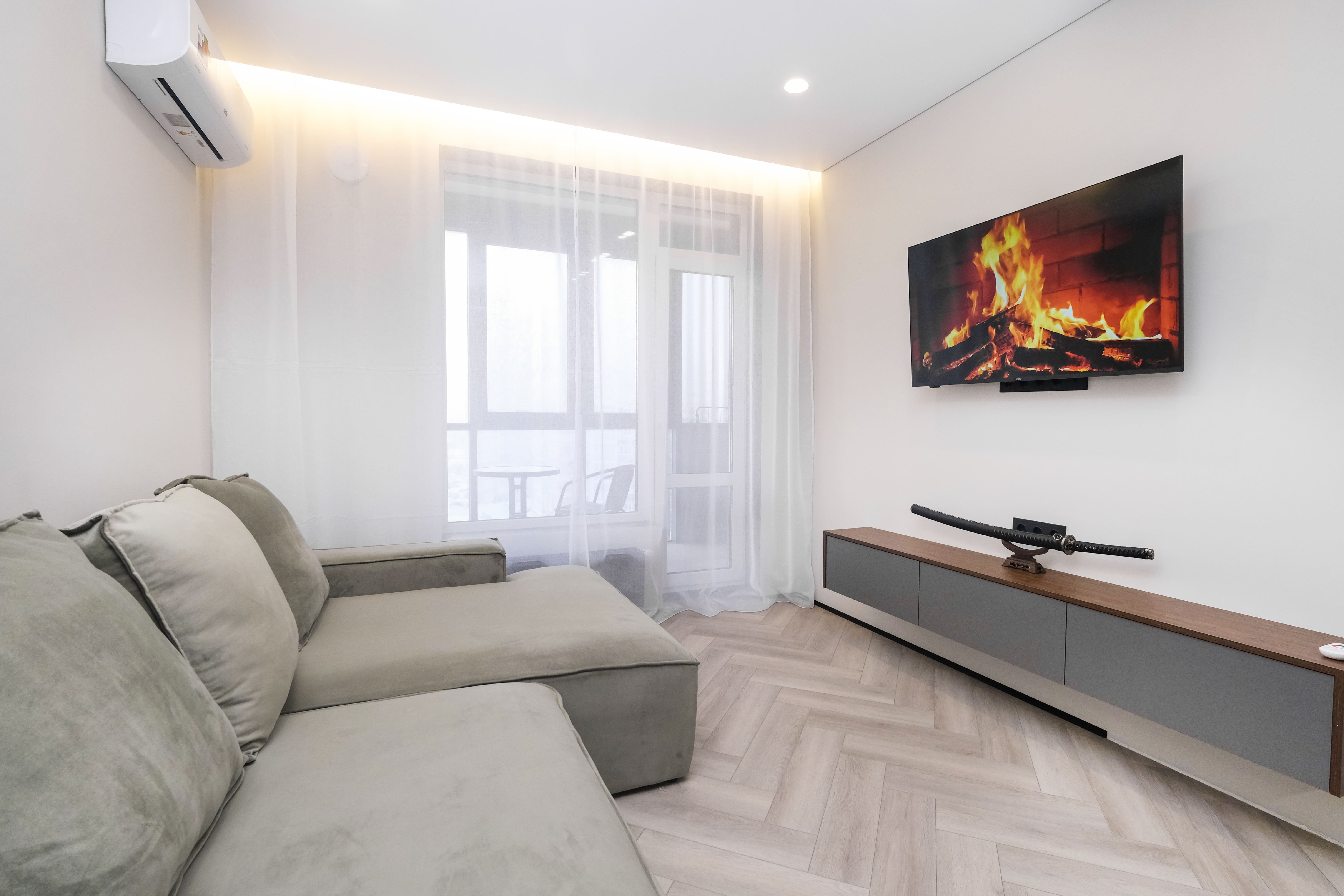 Room Hotel на Коминтерна 89