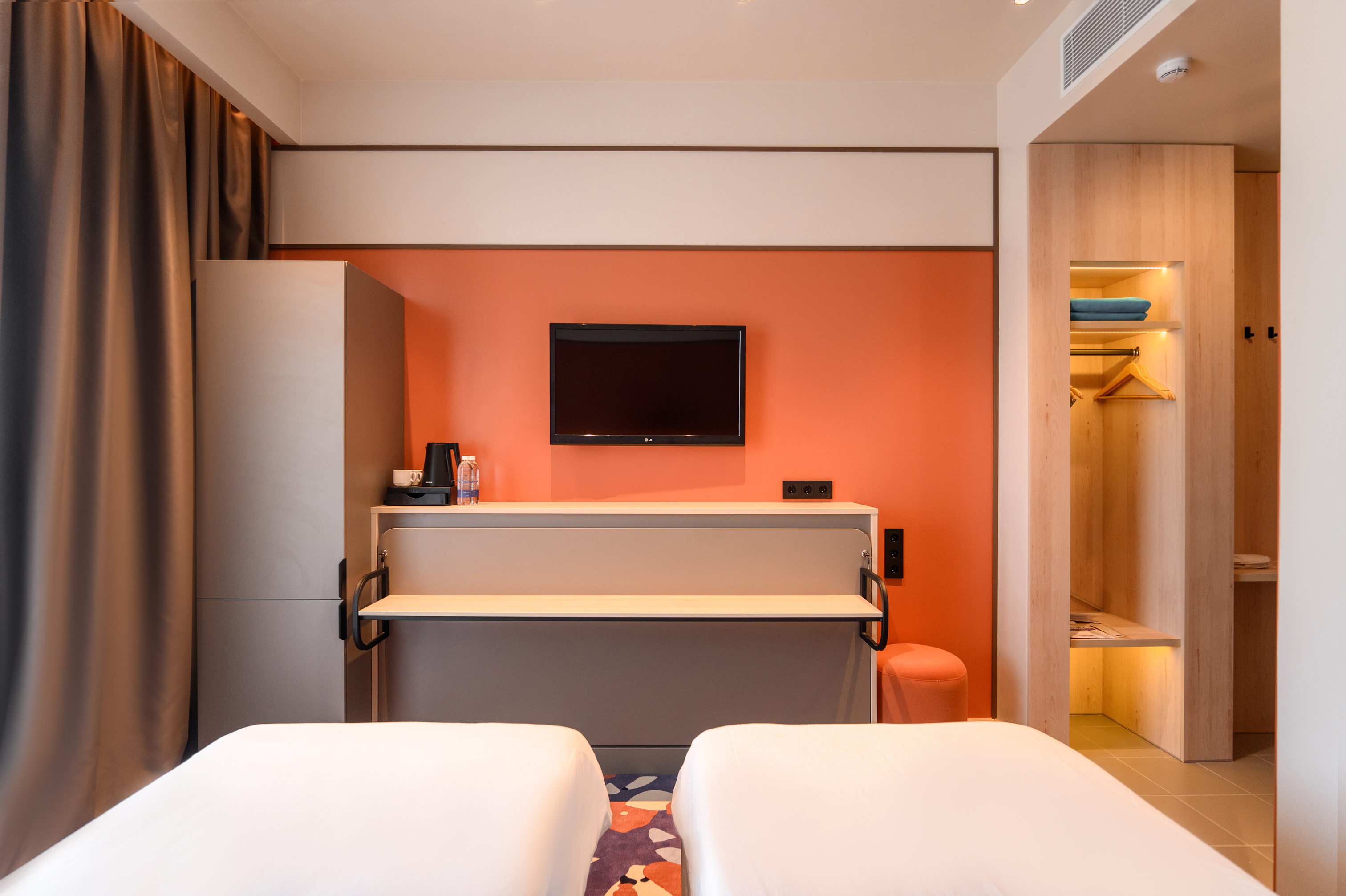 Супериор 2-местный (DBL/TWIN)