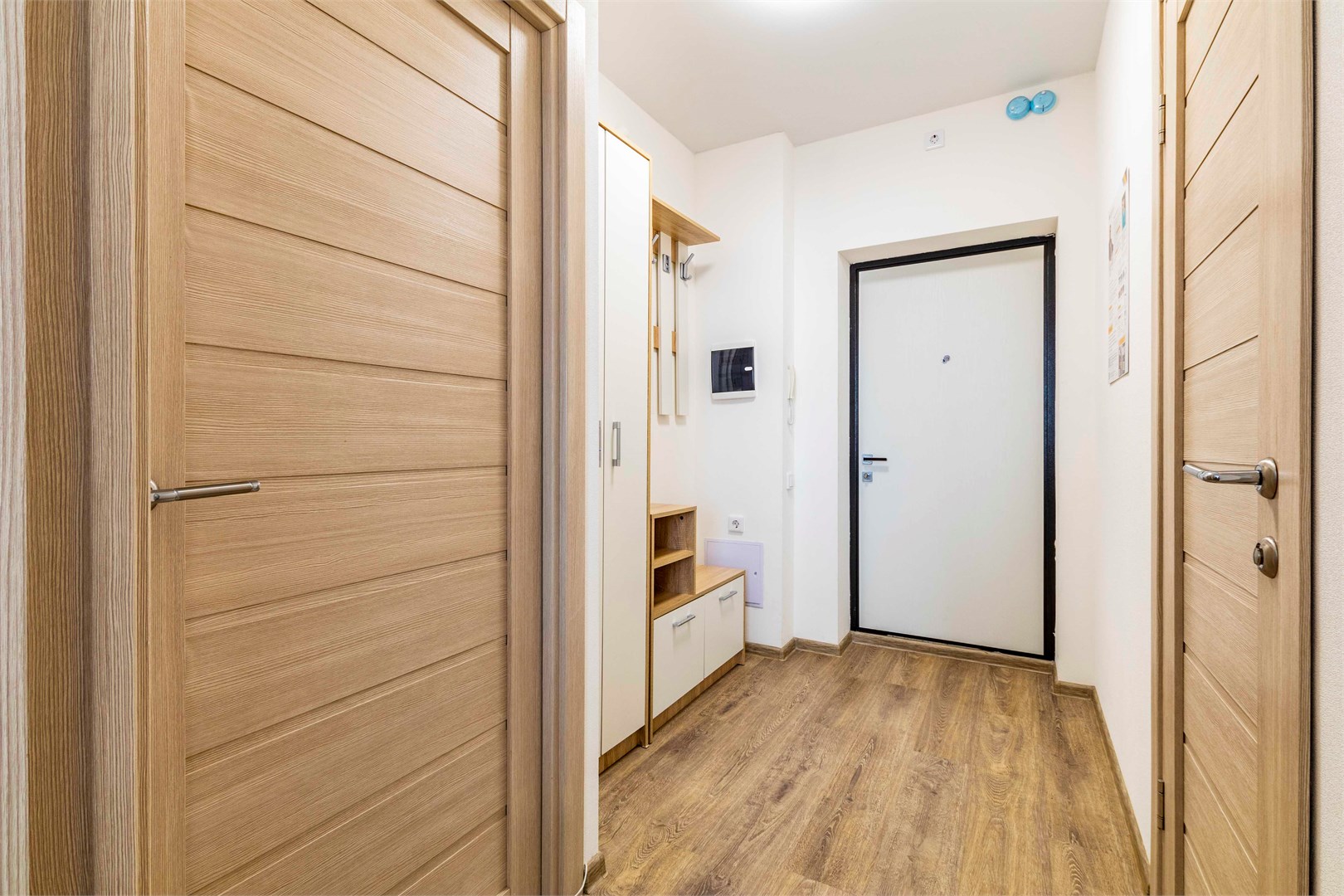 BeGuest на Крауля 89А