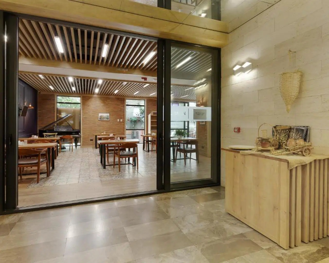 Iveria Inn Hotel