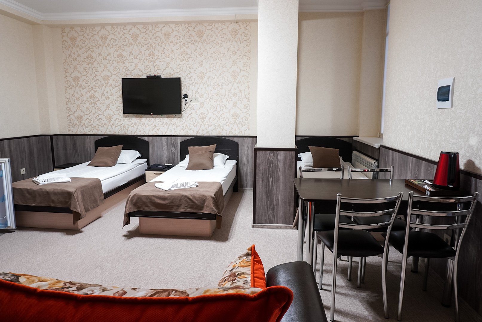 Студио 4-местный 1-комнатный