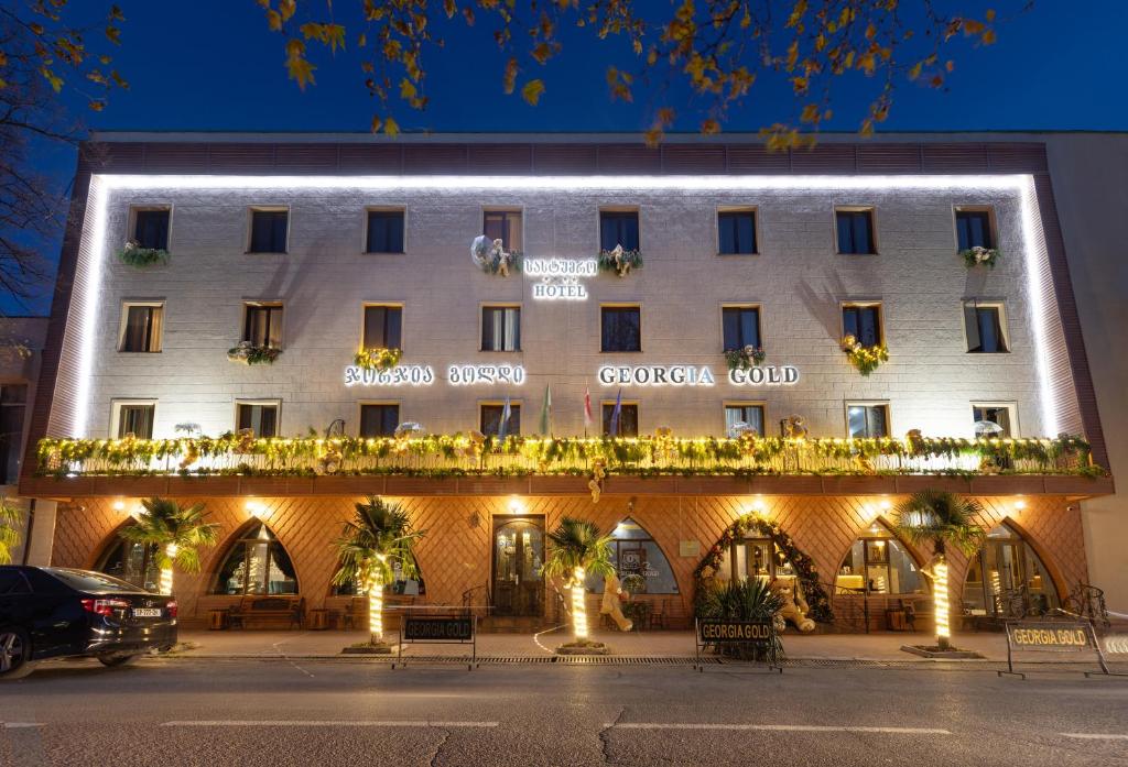 Georgia Gold Hotel