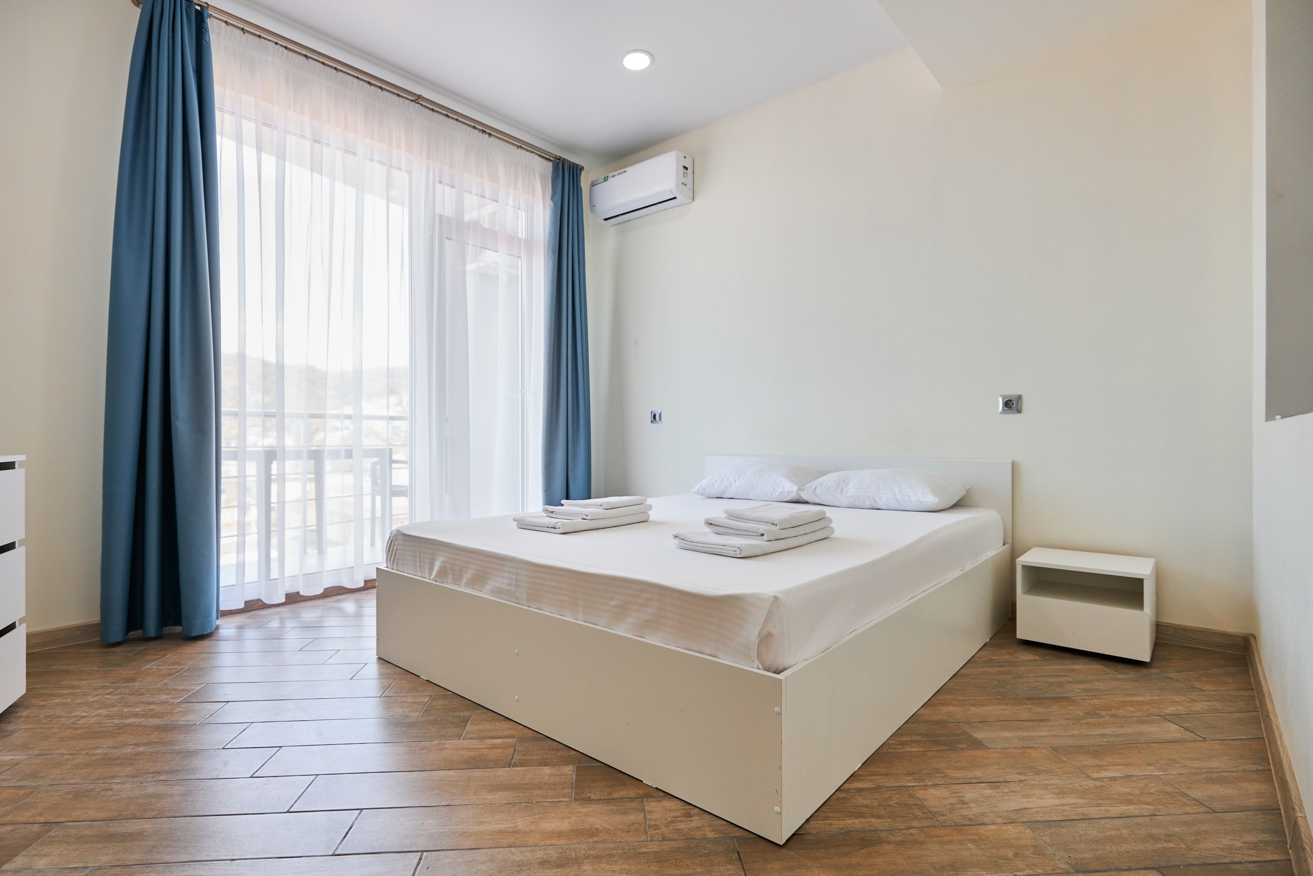 Апартаменты 4-местный 2-комнатный (с кухней, Монако №11)