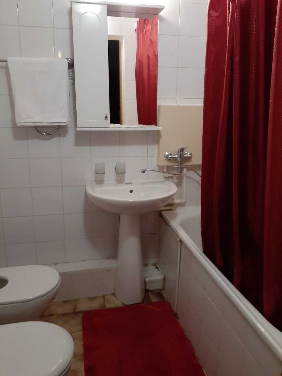 Полулюкс 2-местный 1-комнатный (с балконом)