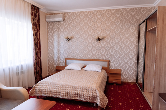 Полулюкс 2-местный (DBL Большой)