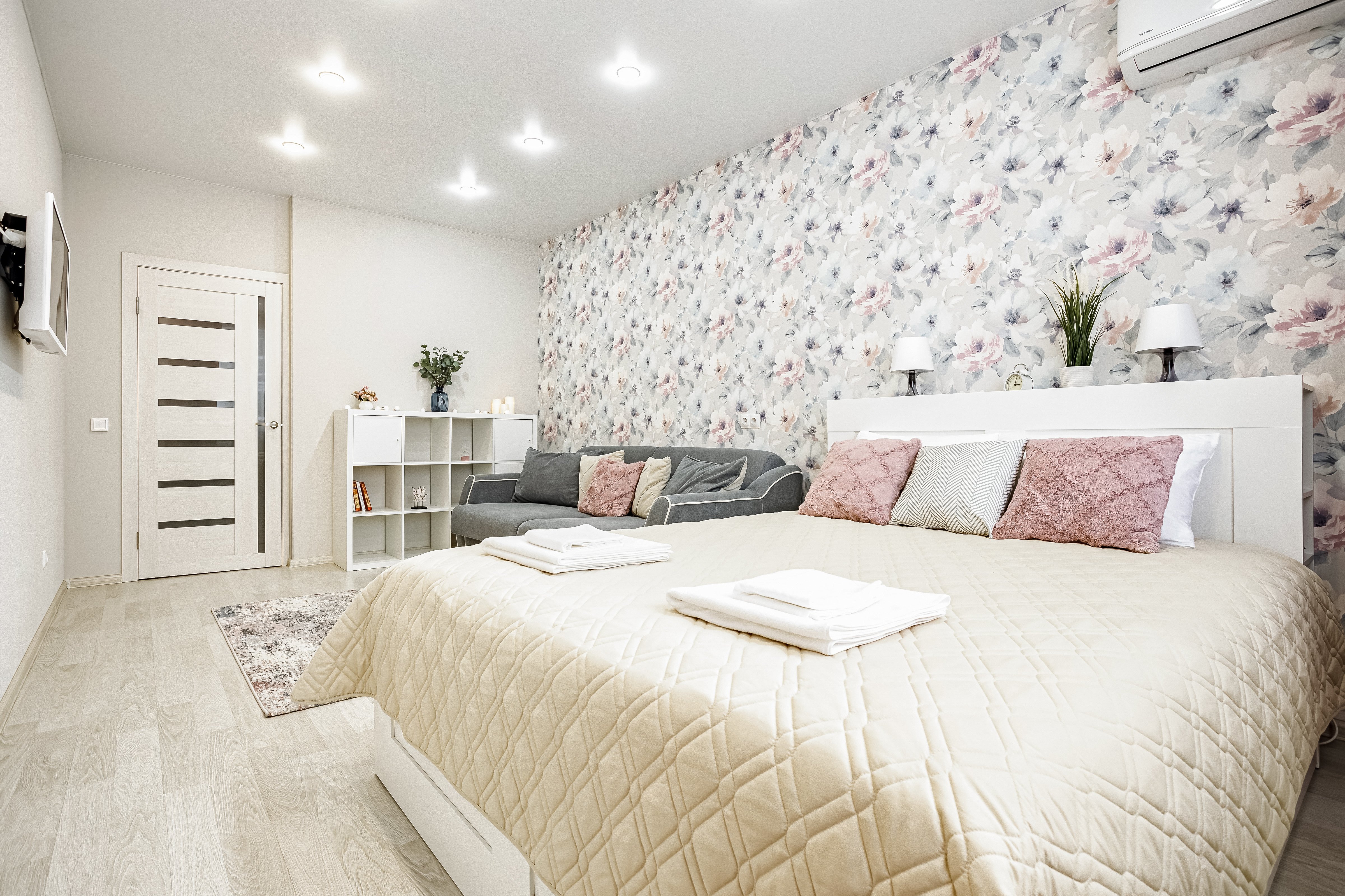 YourPlace  ул. им. 40-летия Победы, 141
