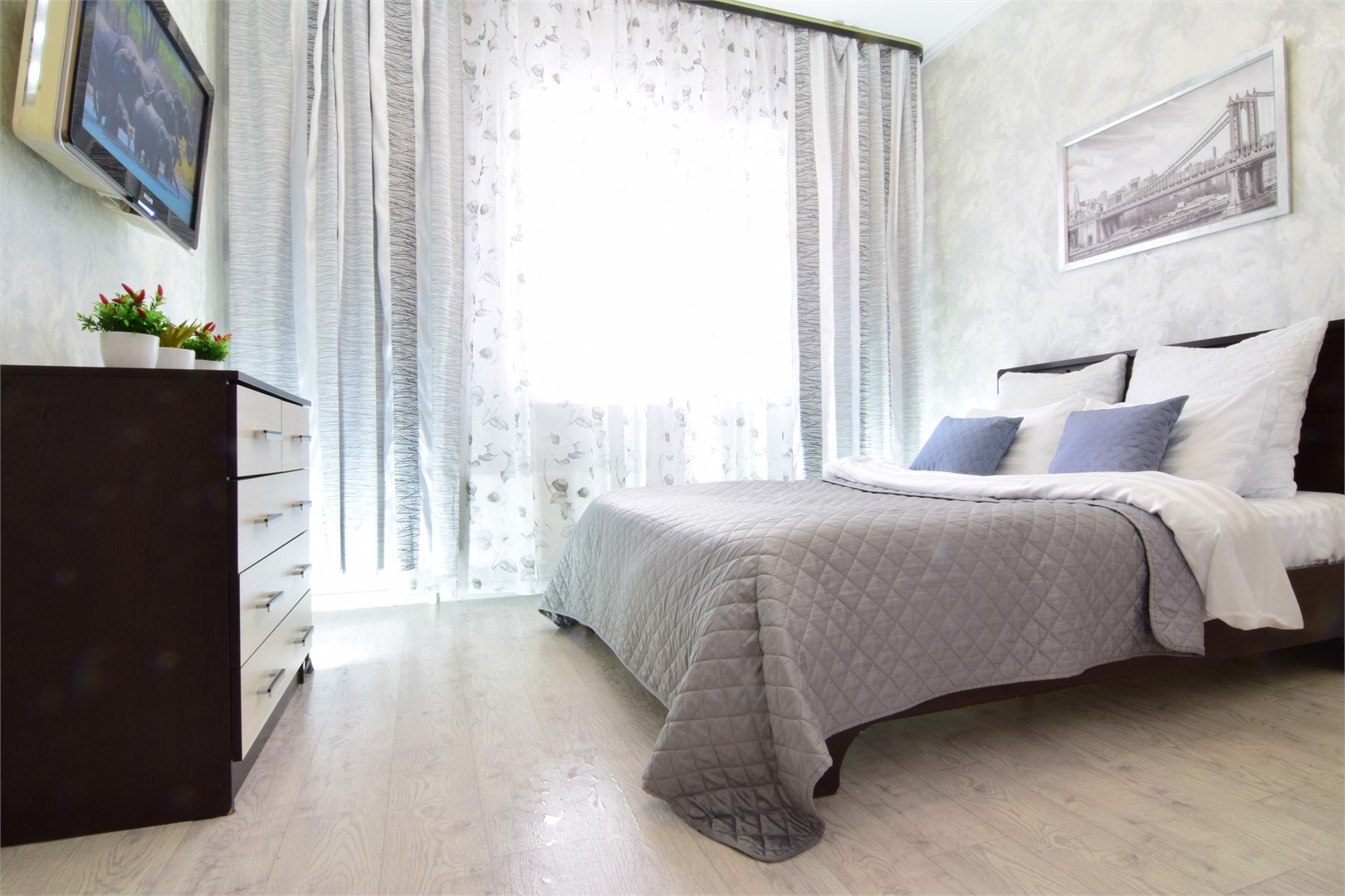 Lion apartments на Александра Усольцева 30 — Сургут, город
