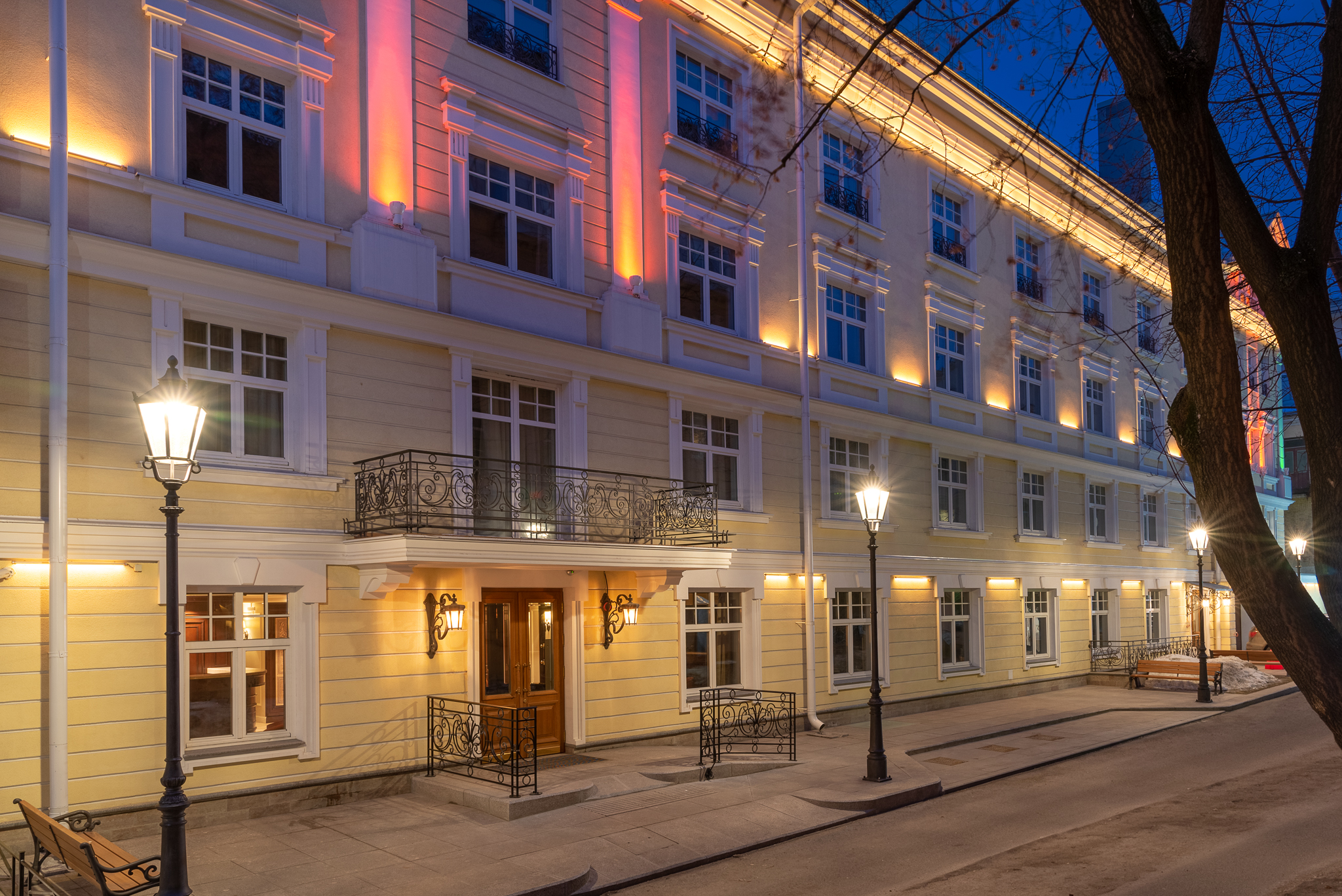 Гостиница улица. Garden Street Hotel Санкт-Петербург. Инженерная ул 9а Санкт-Петербург Garden Street. Гарден стрит отель Санкт-Петербург официальный сайт. Санкт-Петербург, ул.Инженерная, 9а.