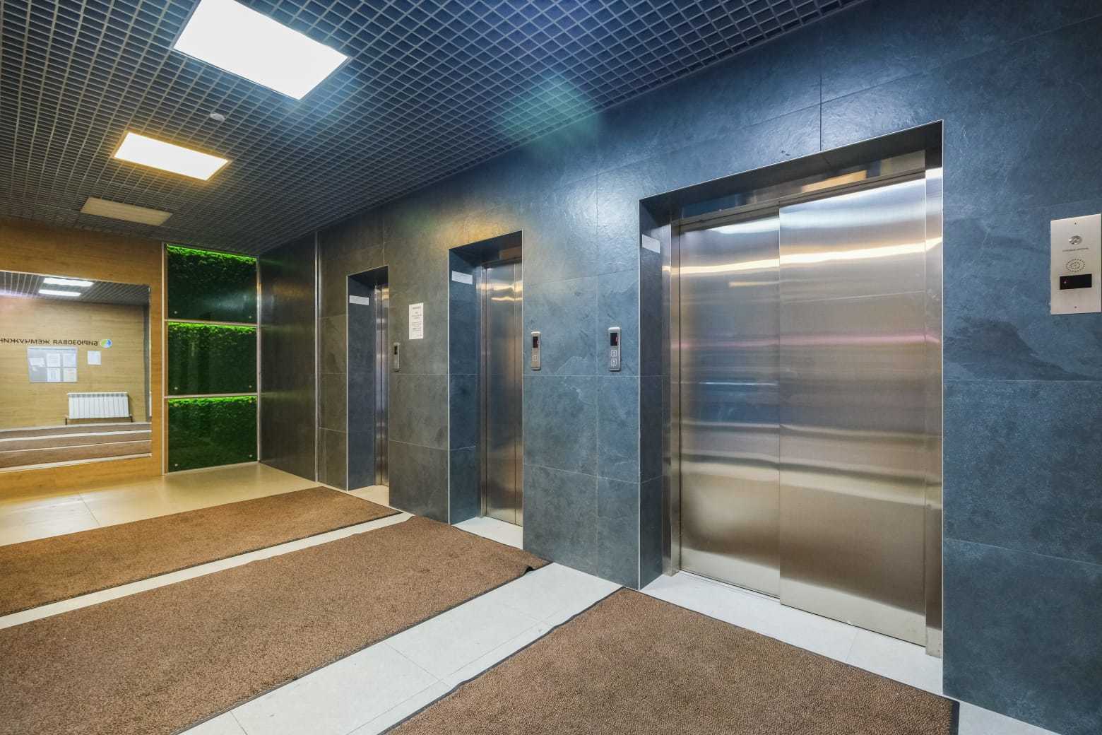 Room Hotel на Сухарной 109