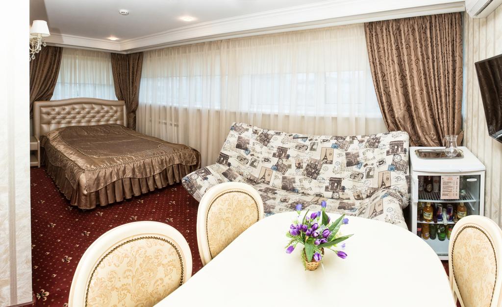 Лазурный Берег(Тюмень)