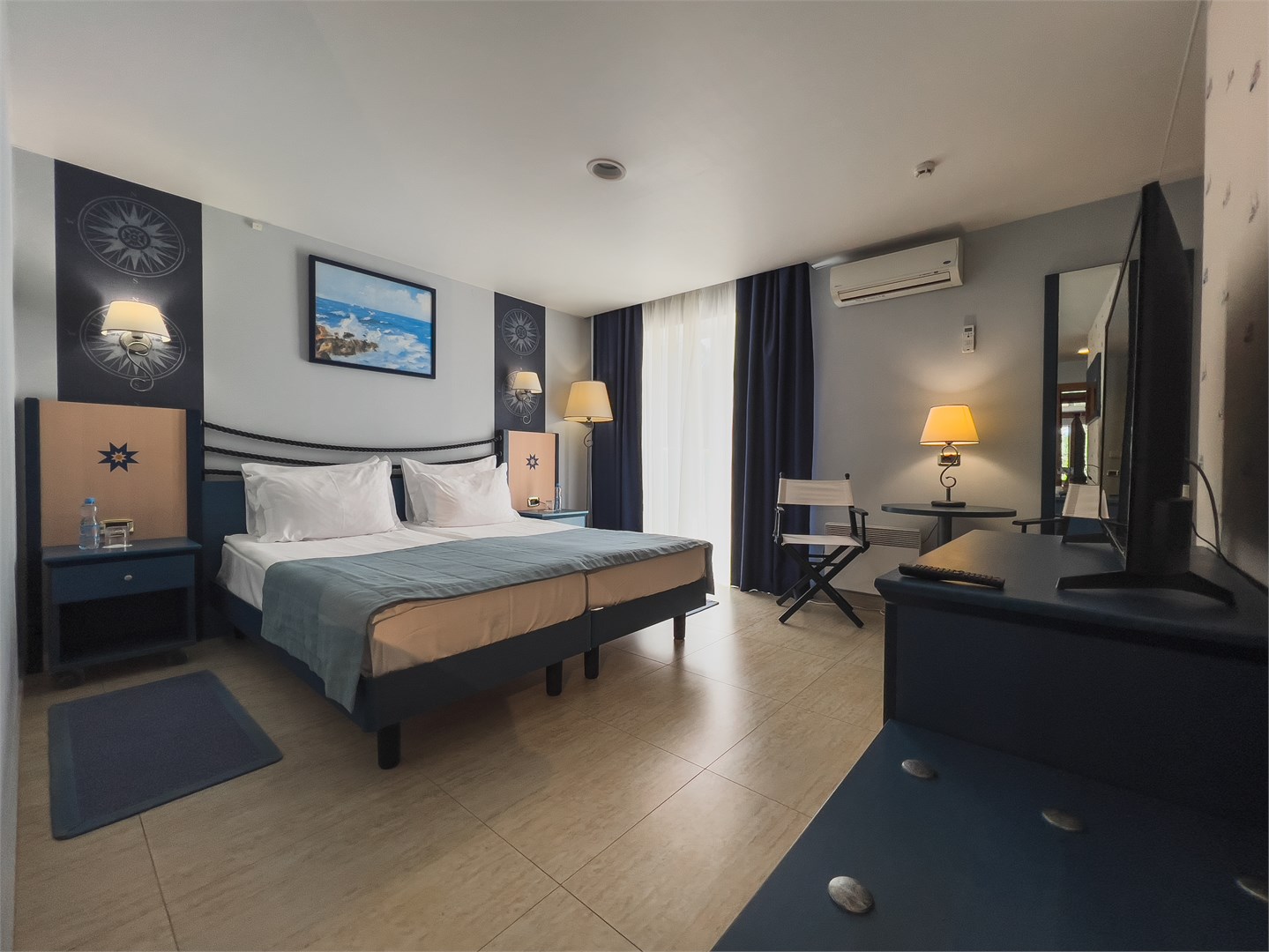 Сюит 4-местный 2-комнатный (премиум)