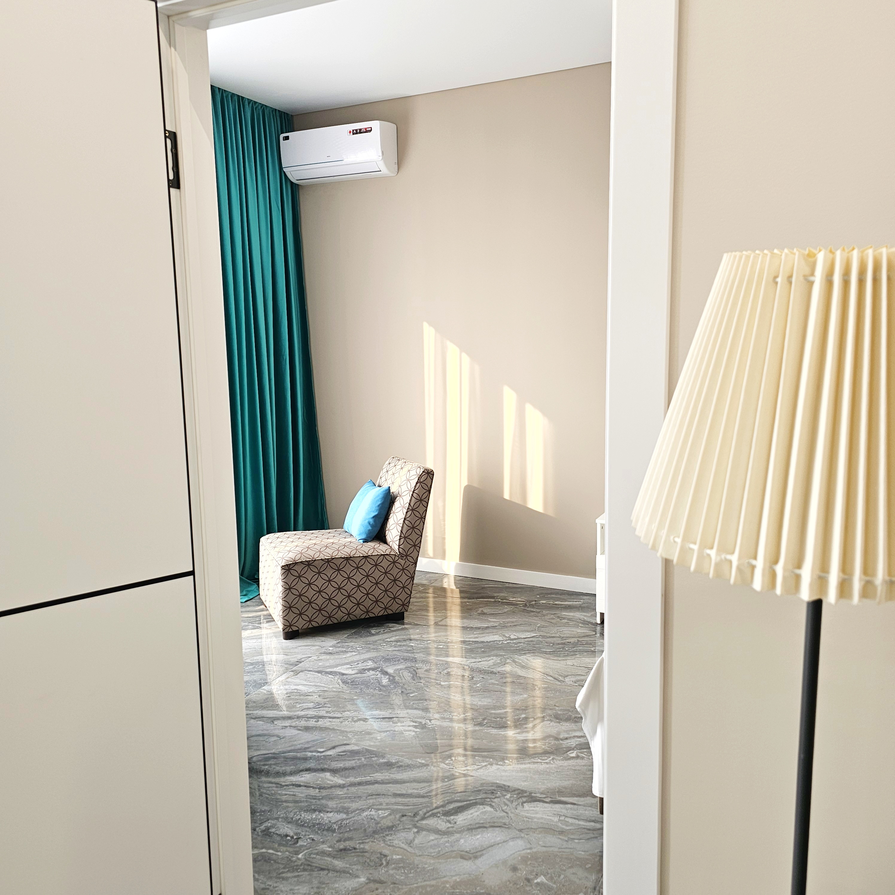 Апартаменты 8-местный 3-комнатный (Монако №21)