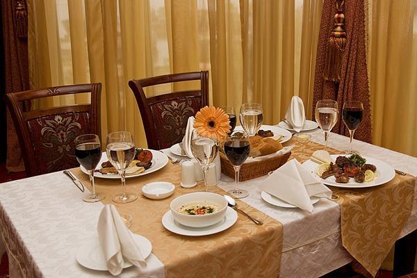 Golden Coast Hotel