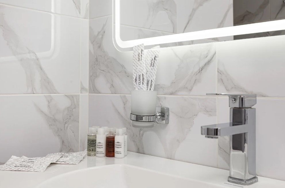 Люкс 3-местный 2-комнатный (с балконом)