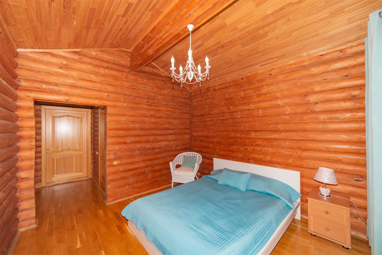 Адмирал (Тюмень)