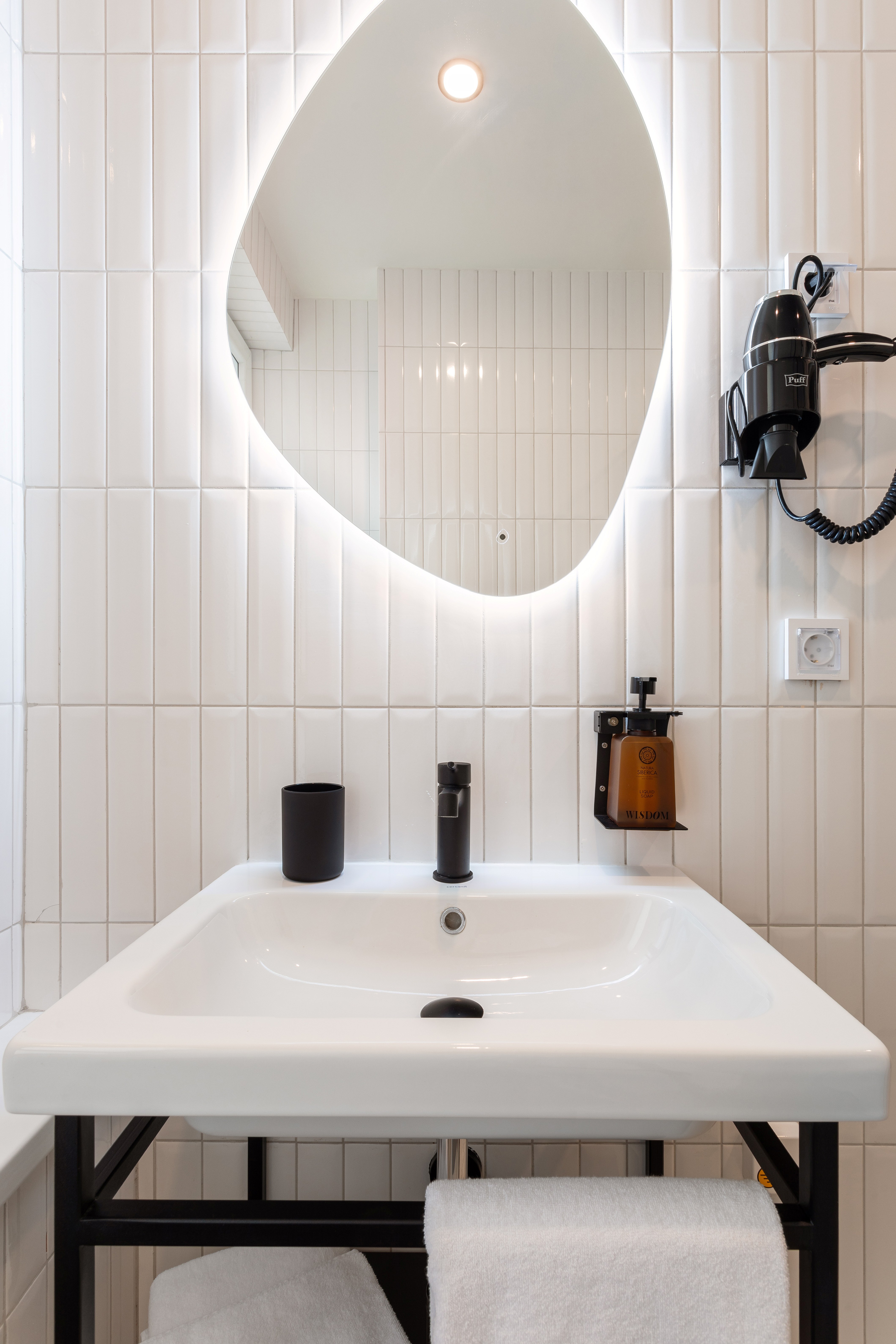 Люкс 2-местный 2-комнатный (Семейный)