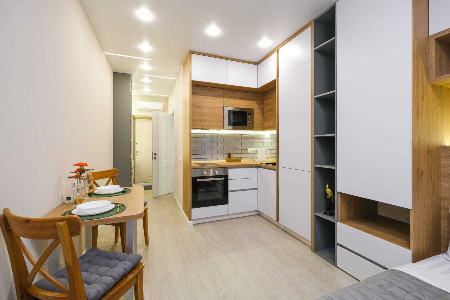 Room Hotel на Державина 50