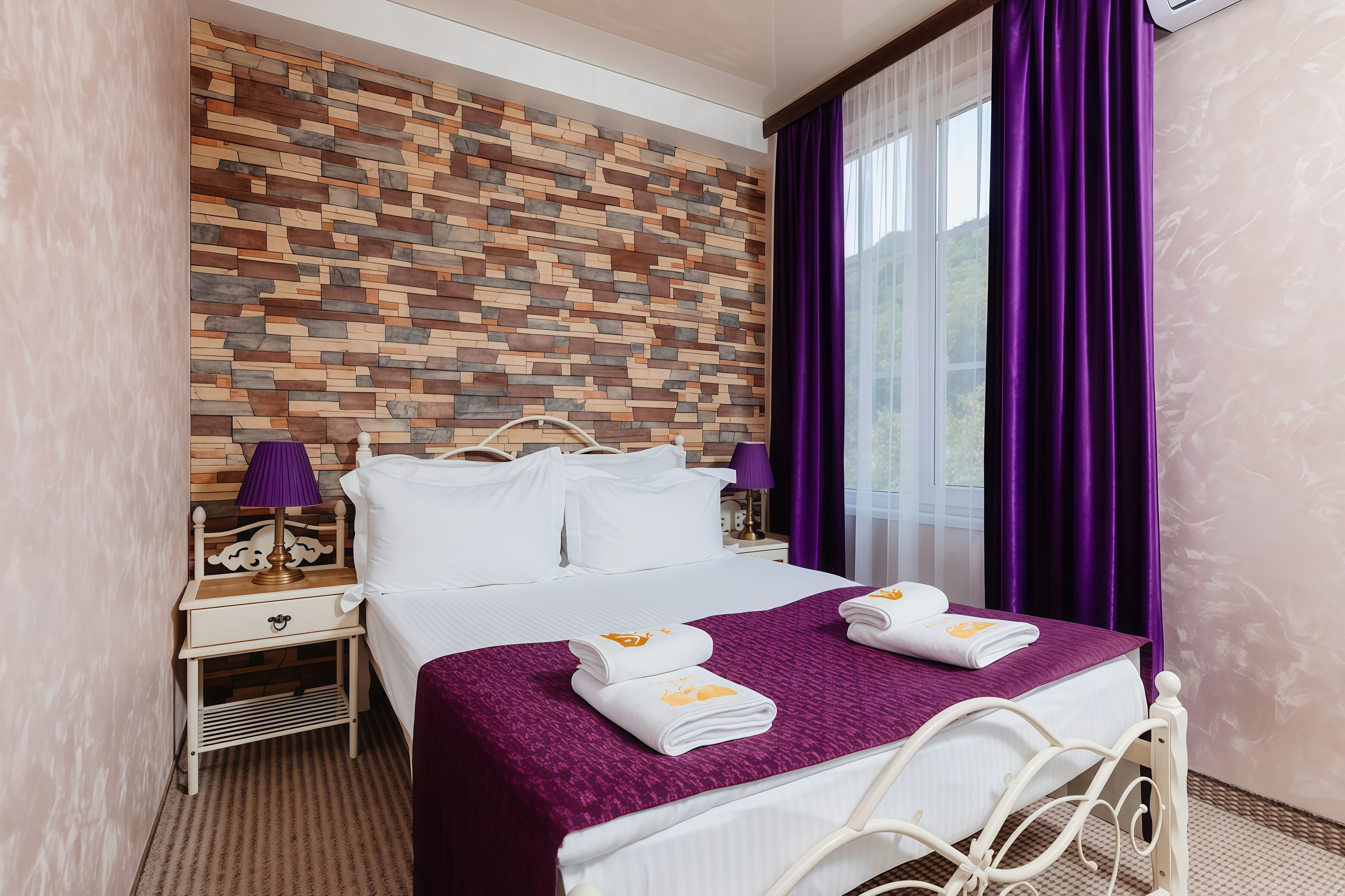 Семейный  Полулюкс 2-местный 1-комнатный