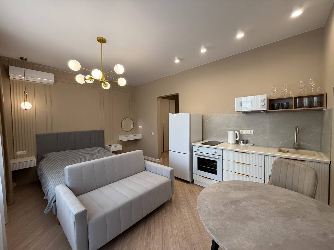 HOME HOTEL Ипподромская улица, 12