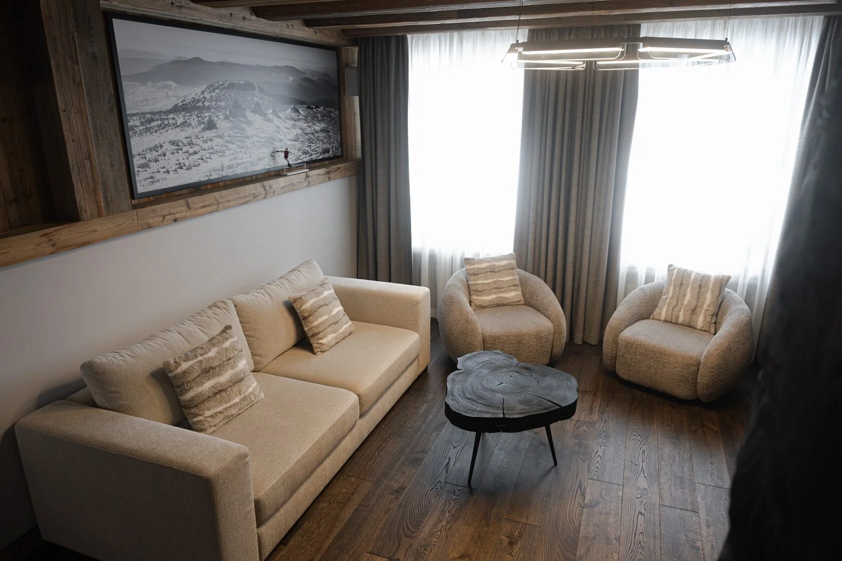 Шале семейное 8-местный 4-комнатный (№4,5)