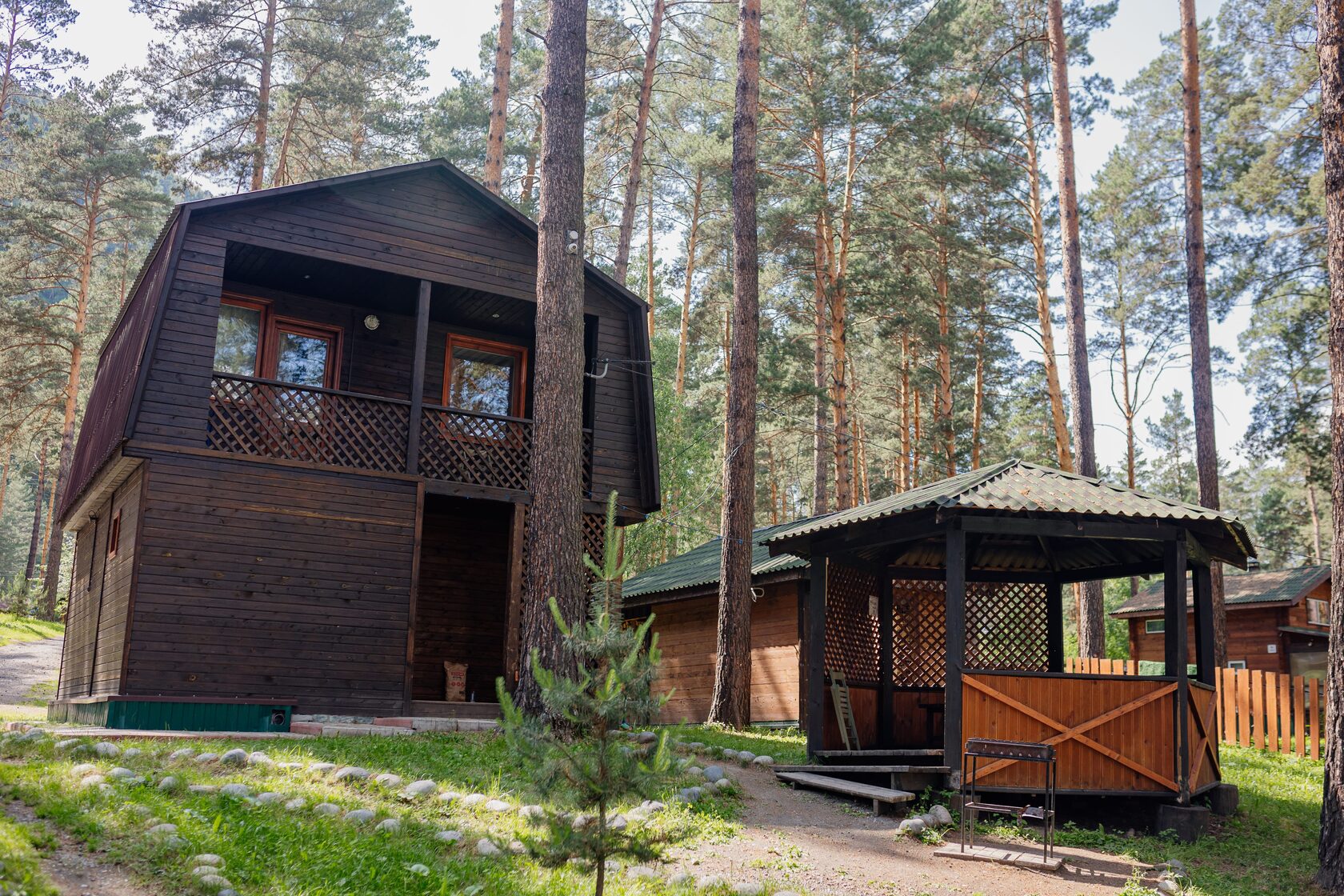 Семейный У Реки — фото 1