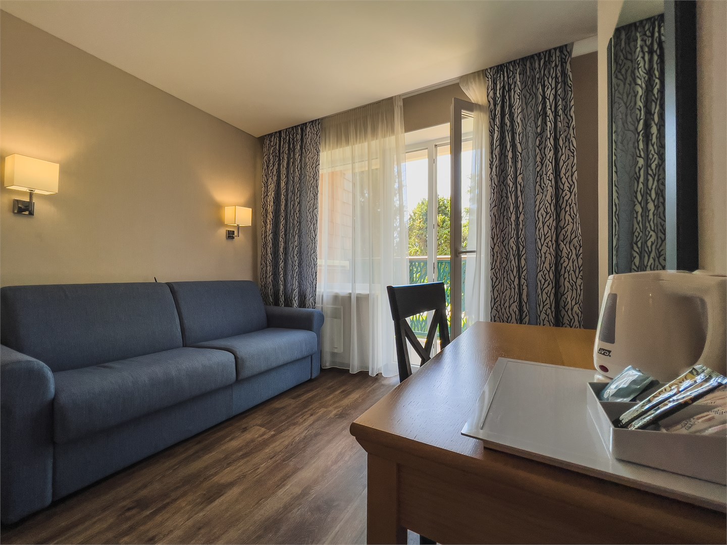 Делюкс 2-местный 1-комнатный (без балкона)