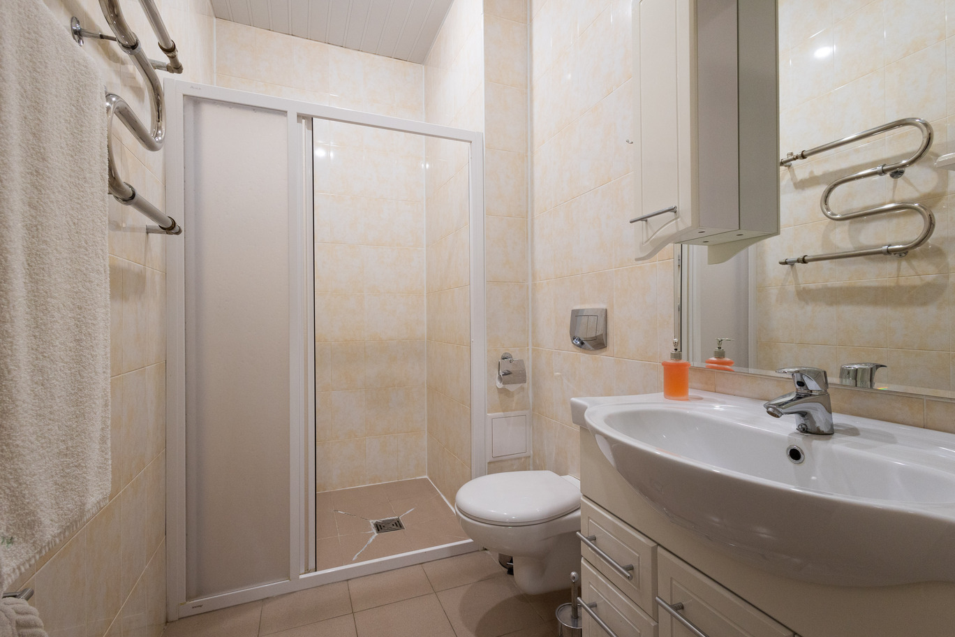 Люкс 2-местный 2-комнатный (корпус 2)