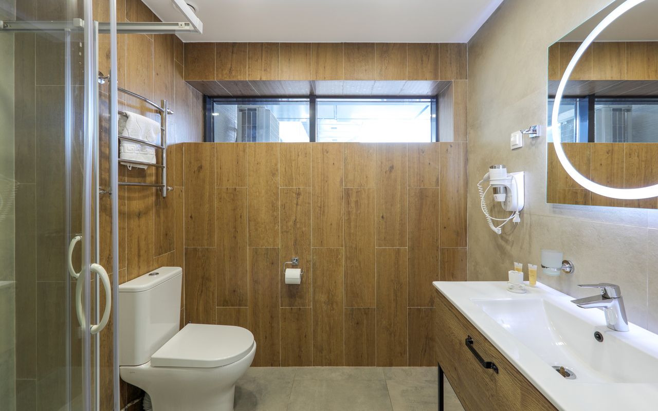 Апартаменты 4-местный (Делюкс)