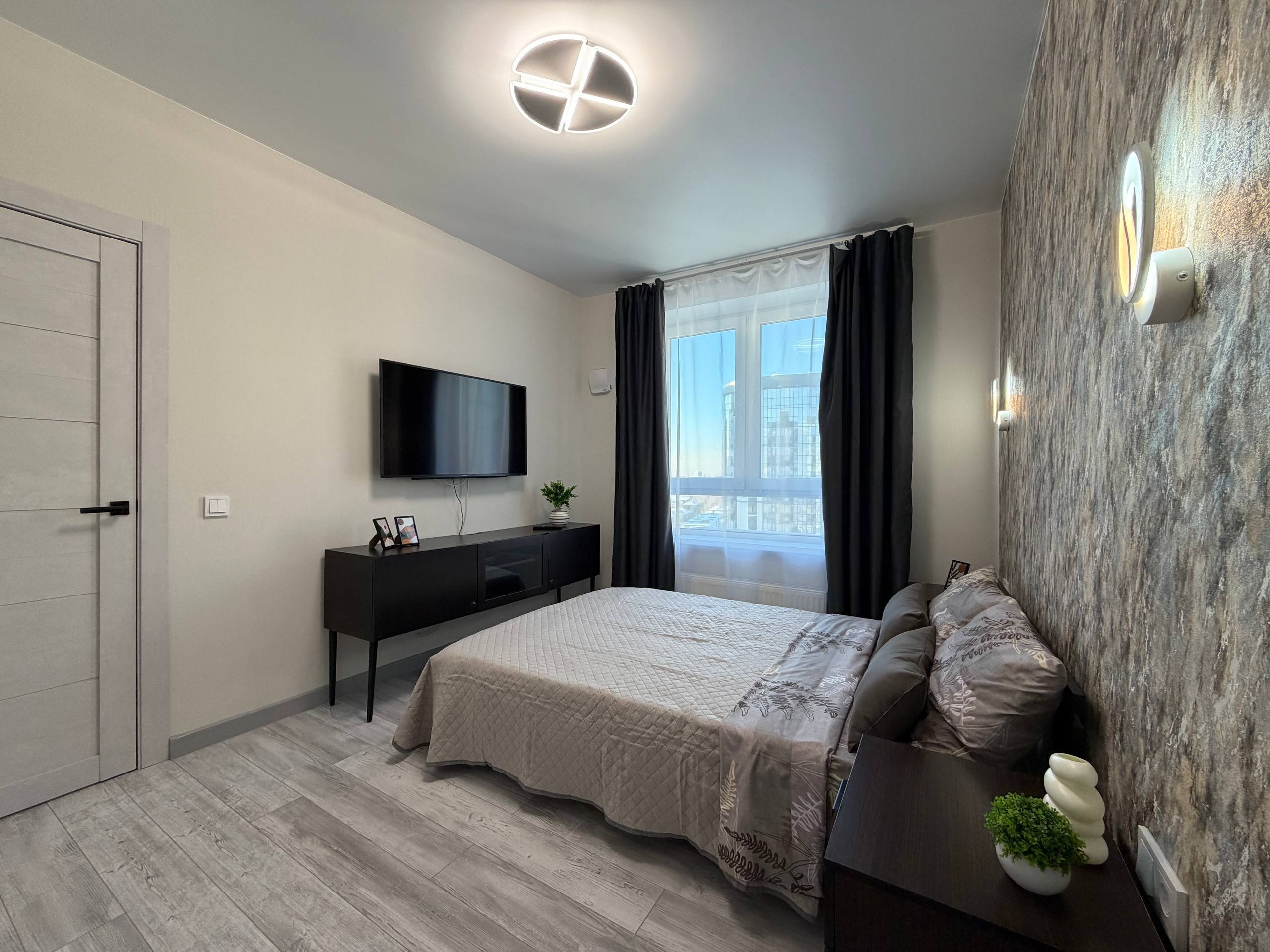 HOME HOTEL улица Гаранина, 43